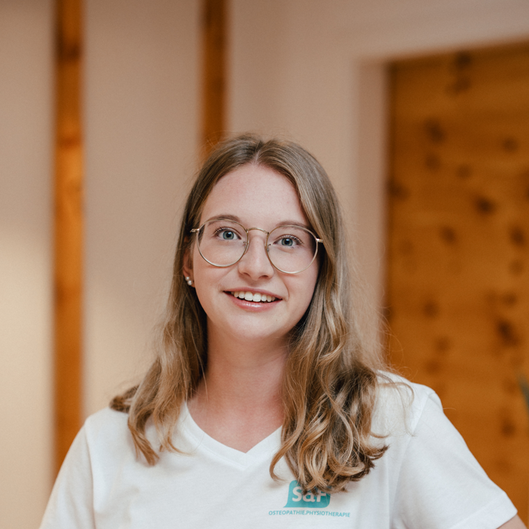 Laura - S&F Osteopathie Physiotherapie